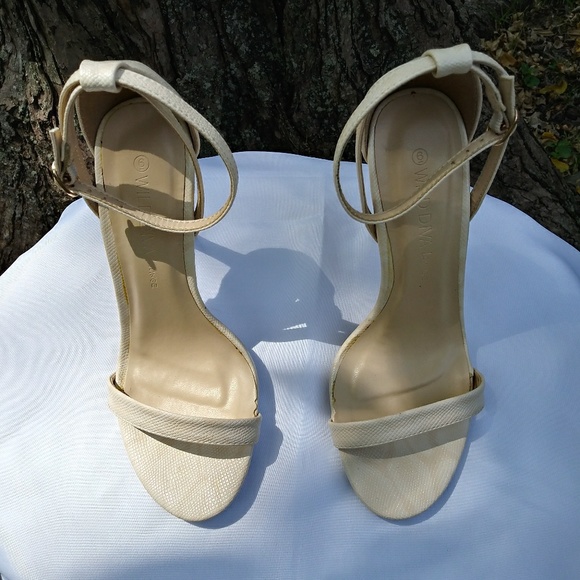 Wild diva lounge NWOT - Picture 4 of 5